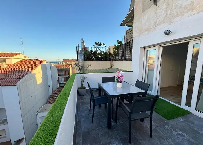 Acogedor Apartamento A 50 Metros Del Mar